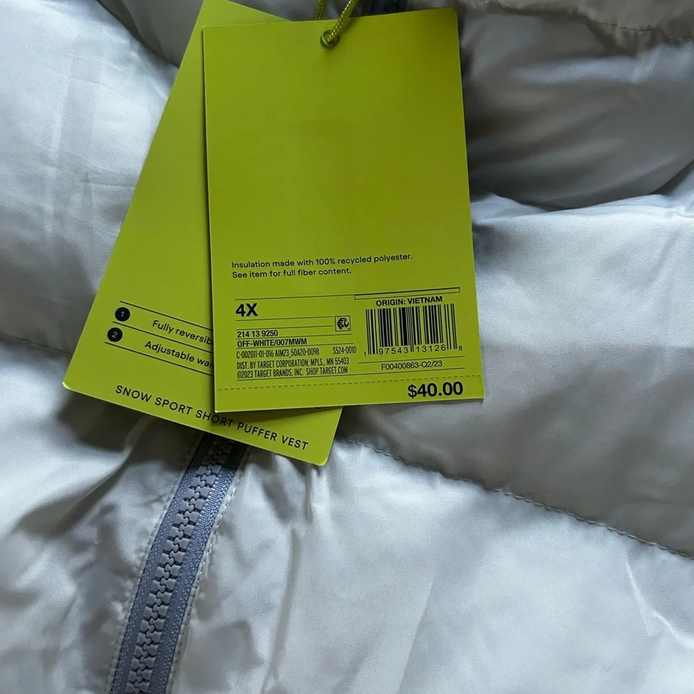 All in Motion Women's Reversible Snowsport Puffer Vest, NWT Sise 4X - Picture 7 of 9